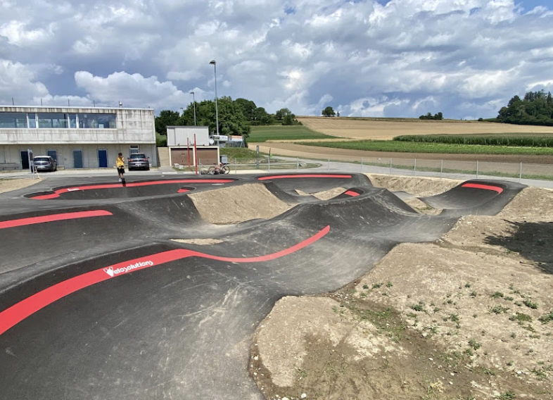 Ins pumptrack